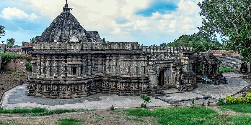 Kopeshwar Temple is one of the top Shiva temples in Maharashtra with two shrines