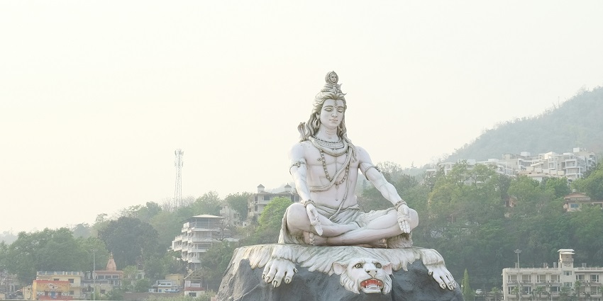 Kopineshwar Temple is one of the most amazing temples in Thane for travellers.