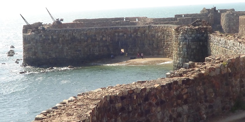Places to visit in Kudal feature Fort, with panoramic views and ancient architecture.