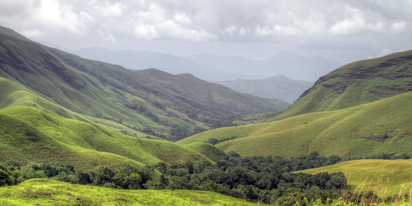 Kudremukh is the 3rd highest peak of Karnataka after Mullayyangiri and Baba Budangiri.