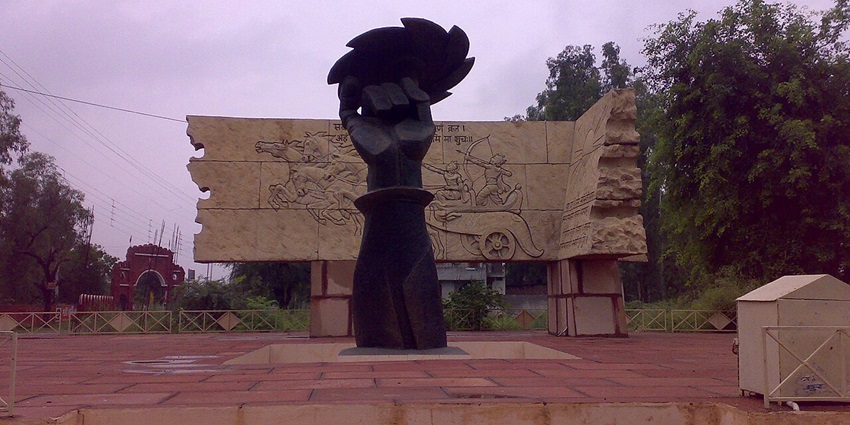 Statue of the sudarshan chakra on the fingers of lord krishna coming in Kurukshetra