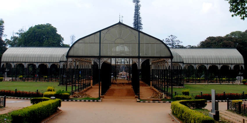 Lalbagh Botanical Garden is one of the famous places to visit in Jayanagar, Karnataka.