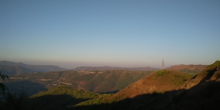 A beautiful picture of Lavasa Hills, another beautiful tourist attraction.