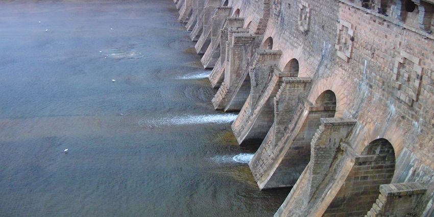 View of Linganamakki Dam, a significant attraction of the area as it supports irrigation.
