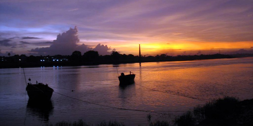 Picturesque view of the Kalyan creek view, a ideal place for couples to visit
