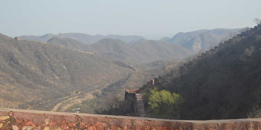 A scenic view of the Aravalli Hill Range with the spot in the distance.