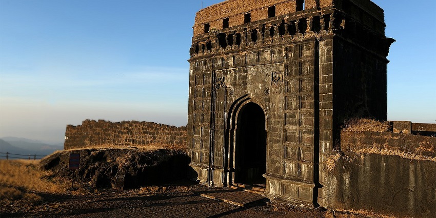 Kothaligad Peth Fort, the historic site in Karjat, Raigad district.