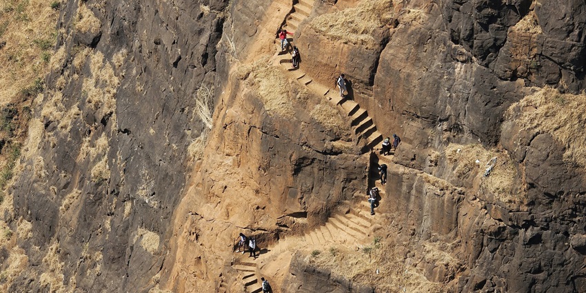 Kalavantin Durg, a popular destination in Maharashtra, atop rugged cliffs.