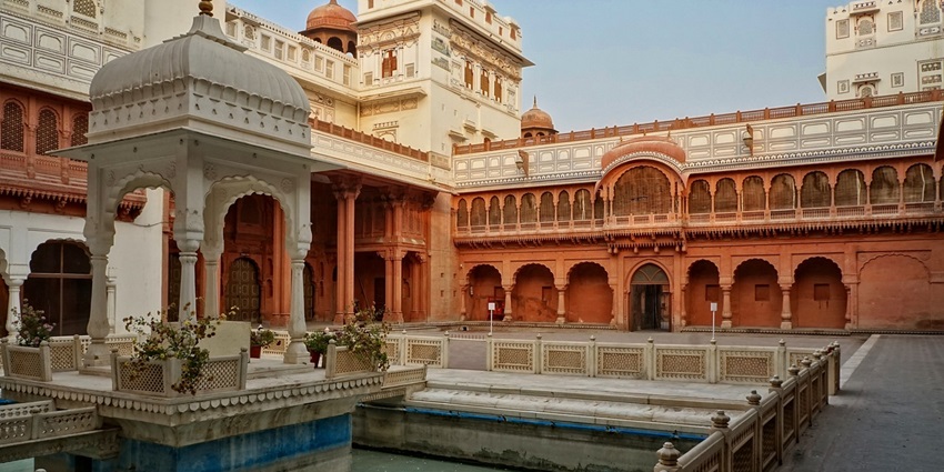 View inside the Sewri fort courtyard with serene halls and jharokhas