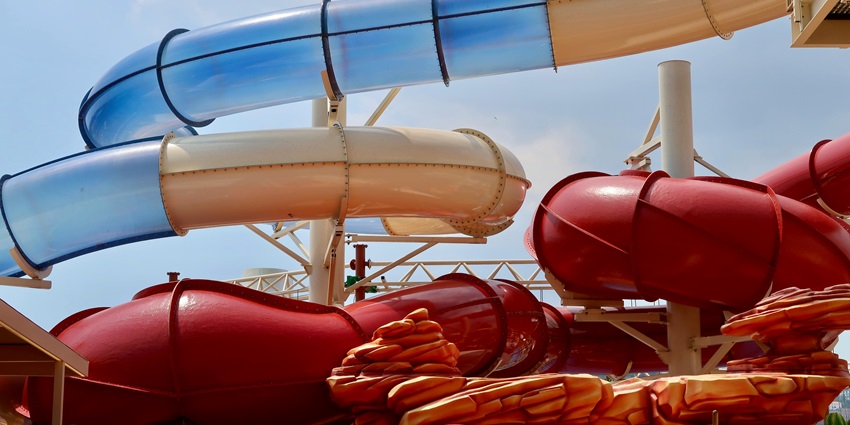 Blue World Water Park’s accessible location in Kanpur makes it an ideal escape