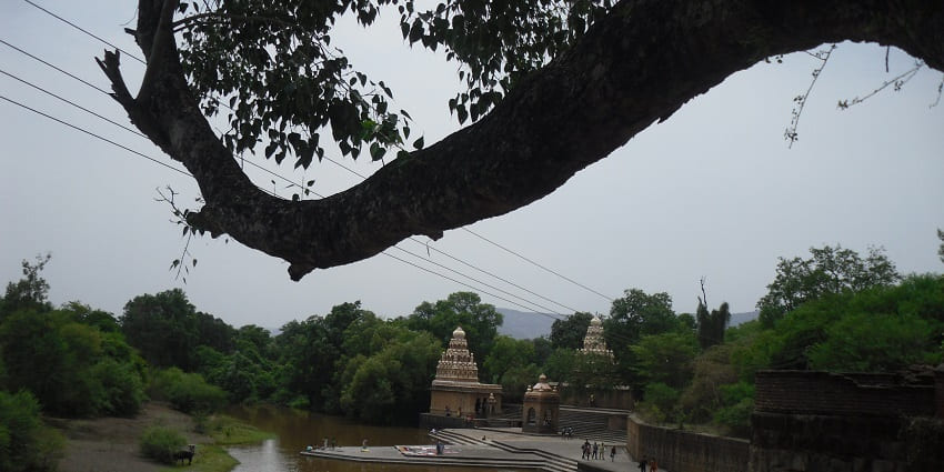 Vajragad Fort, the scenic hilltop getaway near Mumbai and Thane.