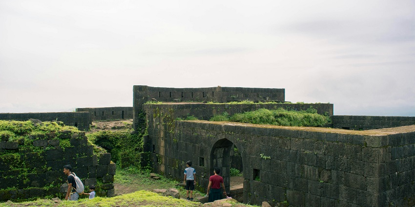 A glimpse of the historic Lohagad Fort, one of the top haunted places in Lonavala.