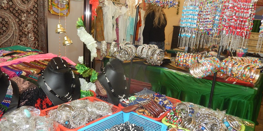 A blend of street shopping and branded stores near a shopping mall in Andheri