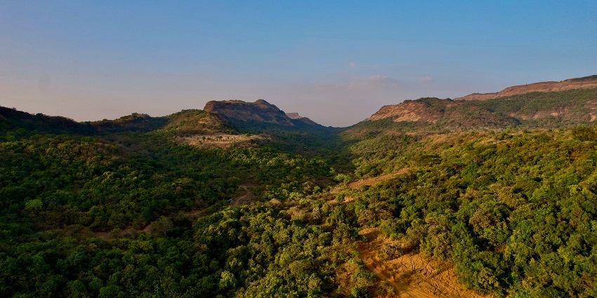 A stunning picture of Lonavala, one of the best places to visit near Pune in March.