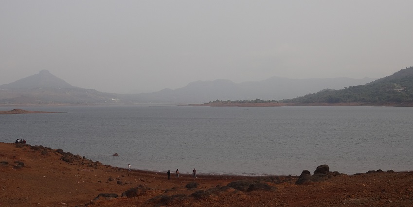 Lonavala Lake, is among the best places to visit in Lonavala for picnics and nature walks