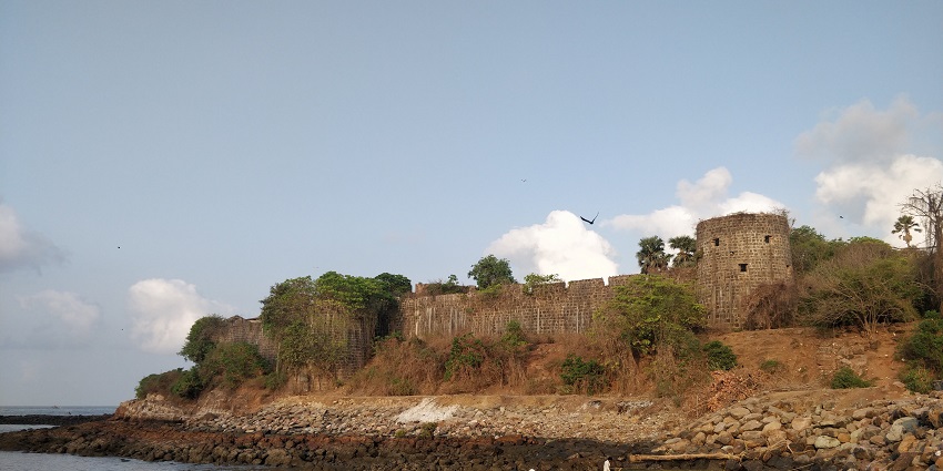 A picture of Madh Island, one of the best places to visit near Mumbai in summer