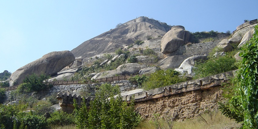 Madhugiri Fort is one of the historic places to visit in Tumkur, perched on a hilltop