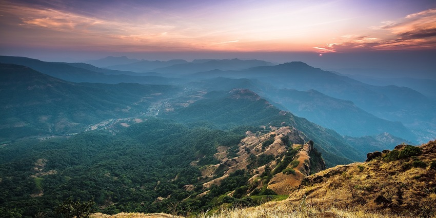 Golden sunset over Mahabaleshwar hills, one of the best hill stations in Nanded.