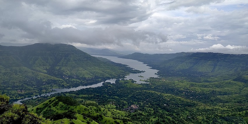 Scenic view of the Mahabaleshwar landscape in Satara, a famous hill station near Kolhapur