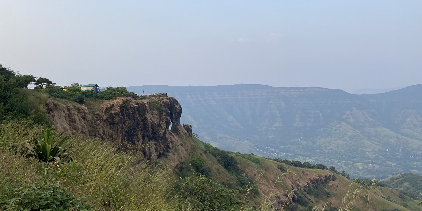 Mahabaleshwar overlooking lush valleys, among the best places to visit near Lonavala.