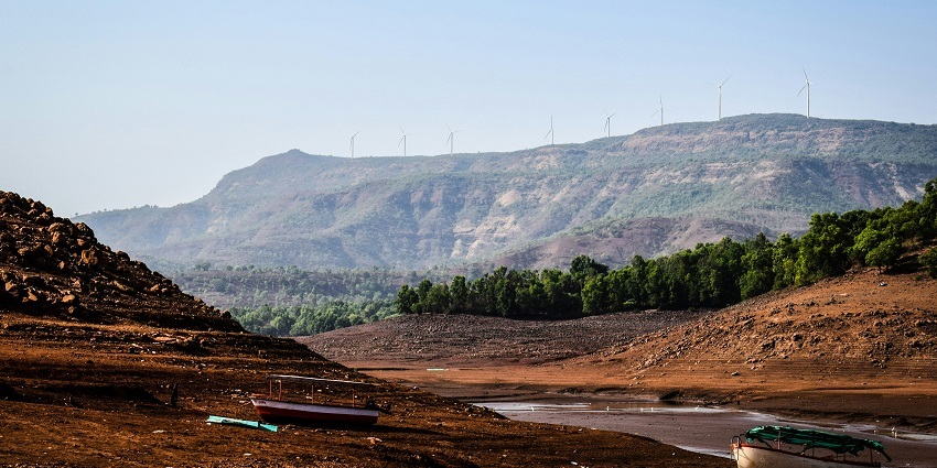 The beautiful picture of the hills in Maharashtra with mountains and foggy weather.