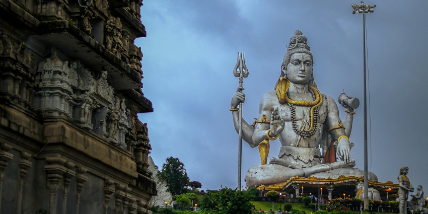 Shiva statue resembling Mahadev Temple, a famous place near Aner Dam Wildlife Sanctuary!