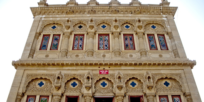 Mahadji Shinde Chhatri is a historical monument showcasing stunning architecture.