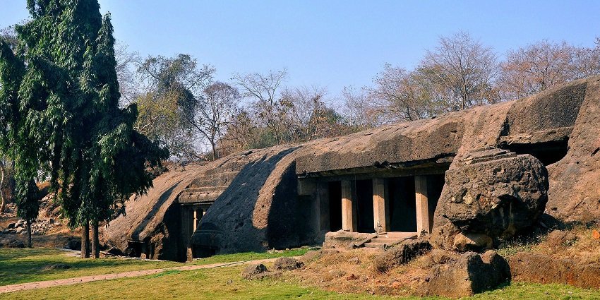 Picturesque view of Mahakali Caves, a cultural and historical place during day time