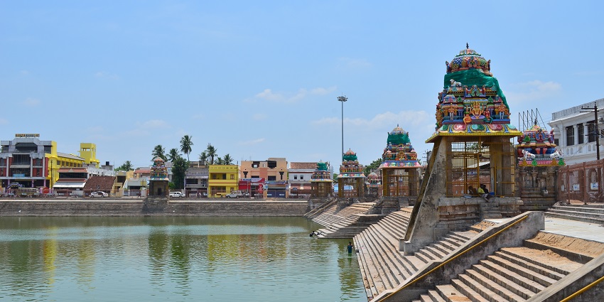 The sacred waters of Mahamaham Tank near Thirunageswaram Temple