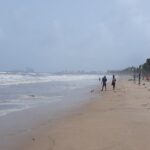 Vibrant sunset at Juhu Beach, a top spot among beaches near Mumbai.