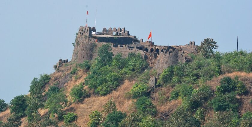 Mahur Fort, a historic tourist attraction in Maharashtra, surrounded by lush green hills