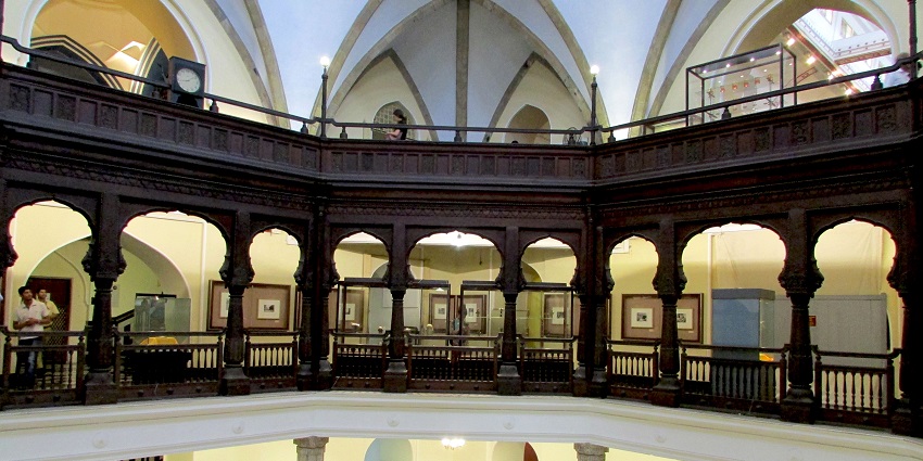 nside the halls of the musuem, a popular destination near Mahur Fort