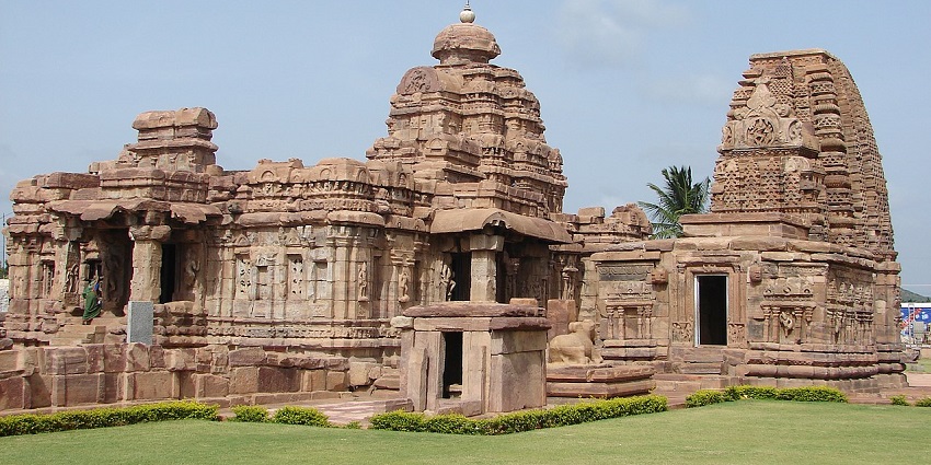 Mallikarjuna Temple features intricate carvings, Chalukyan art, and rich historical significance
