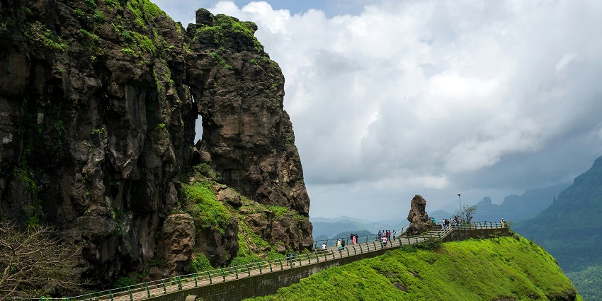 A glimpse of Malshej Ghat is famous for its breathtaking waterfalls and lush landscapes.
