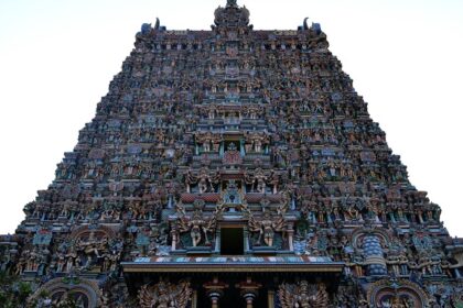 Manachanallur Temple, serene spiritual site showcasing vibrant festivals and architecture.