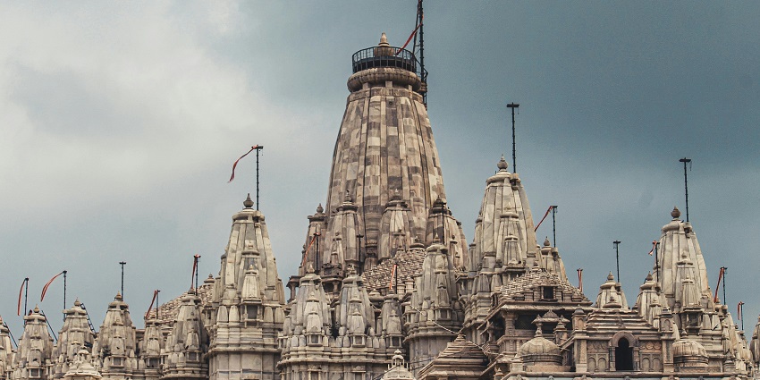Image of a exterior of the a Temple - Manas Jain Temple Shahapur