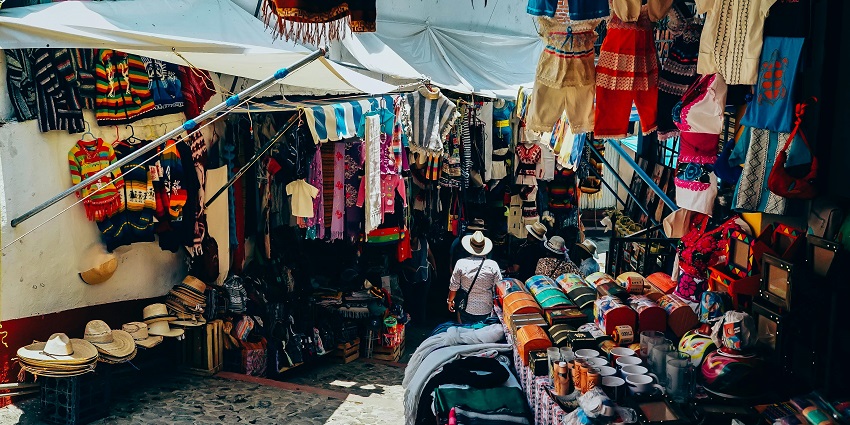 A view of the bustling Mapusa Municipal Market, one of the top places to visit in Mapusa.