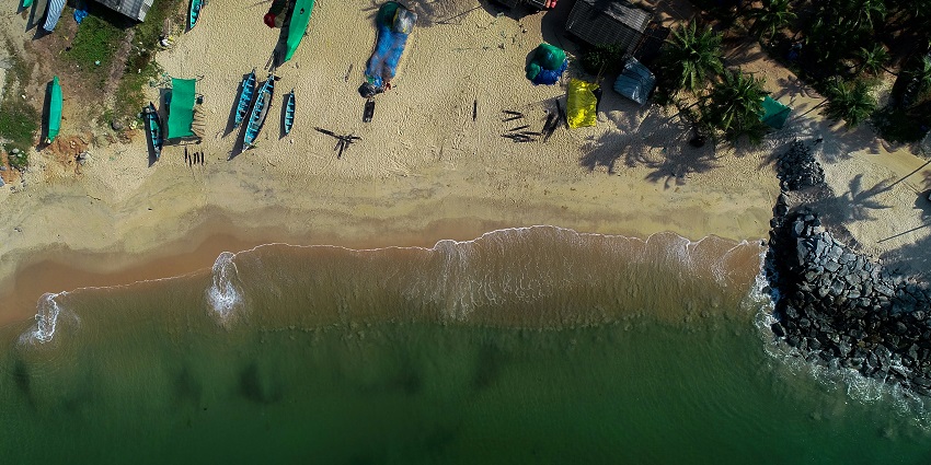 Maravanthe, is among the famous places to visit in summer in Karnataka with palm trees.