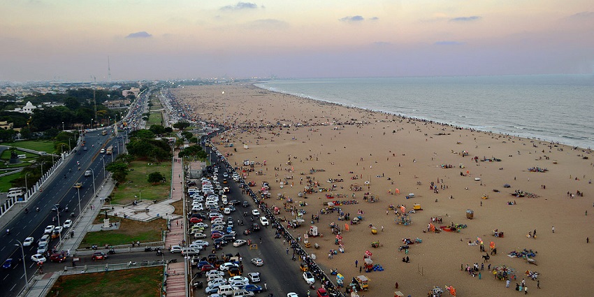 Paragliding in Chennai at the beach known for its vibrant atmosphere and activities.