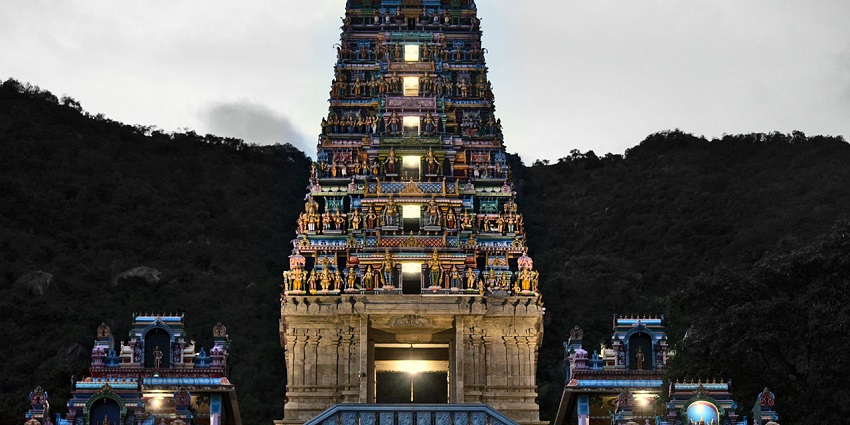 Marudhamalai Temple, a place of religious significance near Vaideki Waterfalls for all.