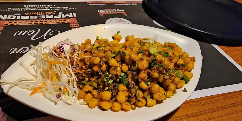 Spicy masala corn, a popular snack near Kodai Lake.