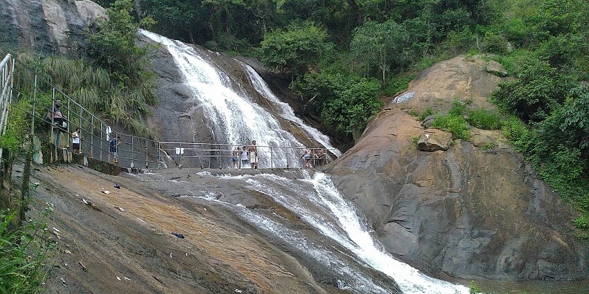 Visit Masila Falls for a great vacation in Tamil Nadu for travellers and tourists