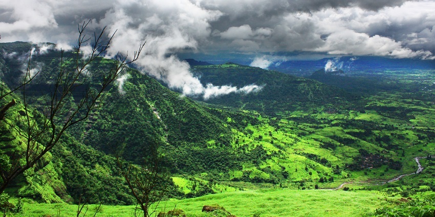 Matheran's serene beauty makes it one of the best places to visit in Maharashtra in June.