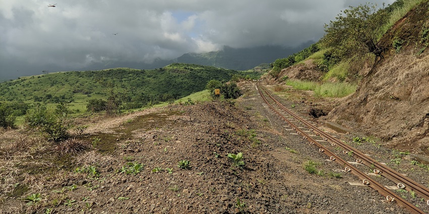 The scenic view of Matheran hill station - one of the places to visit near Dombivli.