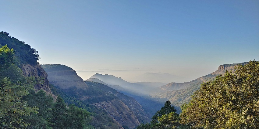 Matheran, one of the popular hill stations near Pune, showcases vibrant greenery and natural beauty.