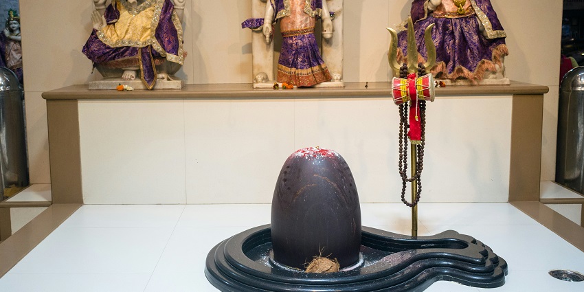 Image of a holy shivling installed at a temple of Lord Shiva for the festival of Maha Shivratri in Mumbai
