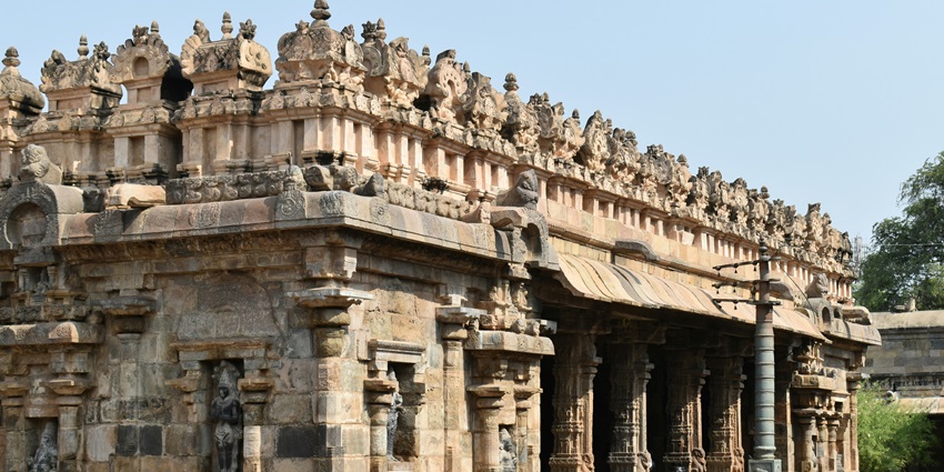 Intricate architecture of Melmalayanur Temple, one of the places to visit near Krishnagiri