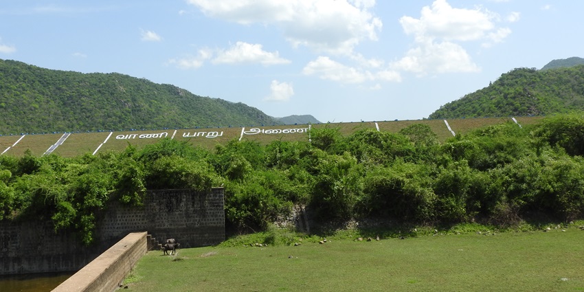 Mettur Dam is one of the most iconic places to visit in Dharampuri in Tamil Nadu