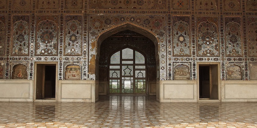 Sheesh Mahal in Lahore Fort with traditional mirror work and Mughal architecture.