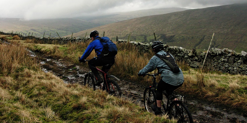 Mountain biking through scenic trails; discover adventure sports in Ladakh today!